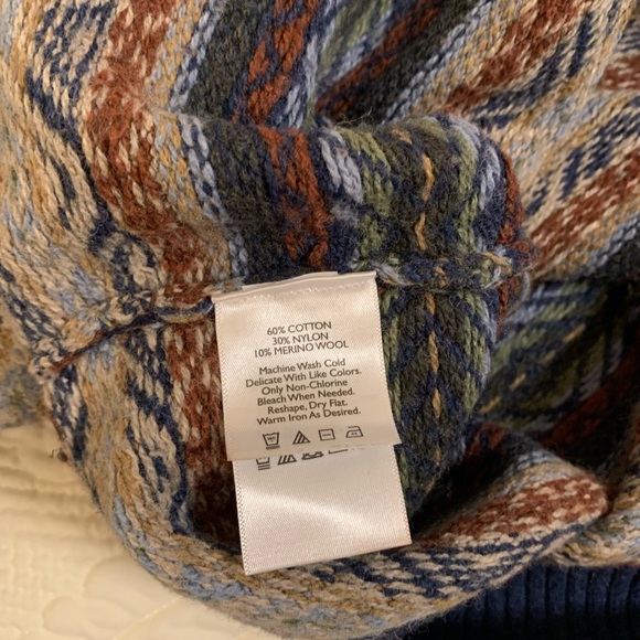 Eddie Bauer Sweater - Picture 7 of 8